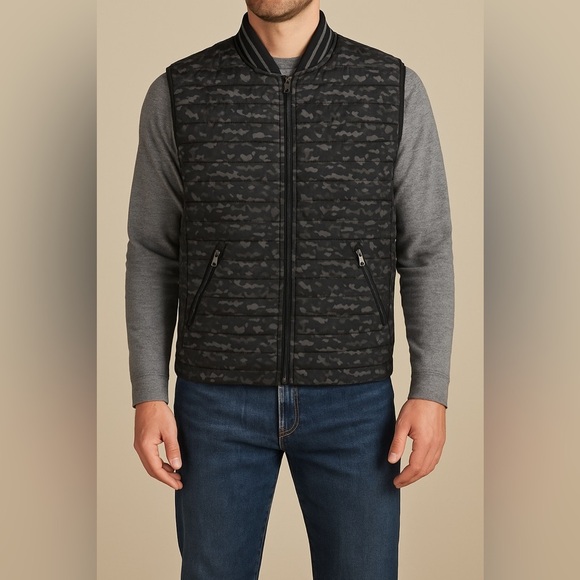 H&M Black Packable Down Feather Camouflage Men's Vest 46R - Picture 1 of 7